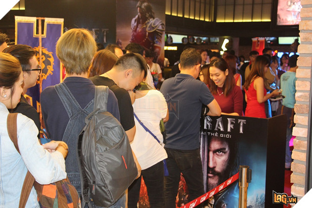 Toàn cảnh sự kiện buổi công chiếu của phim bom tấn Warcraft 12