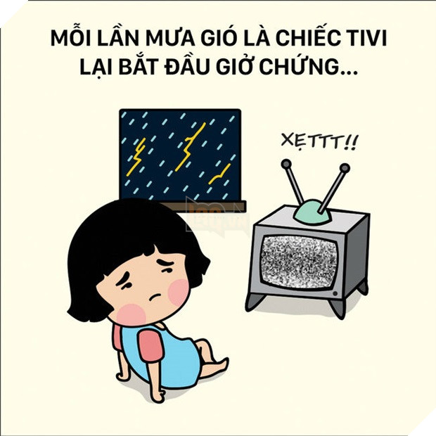 Ngày ấy cứ mưa to, bão bùng một chút là kênh nào cũng nhòe nhoẹt hết cả.