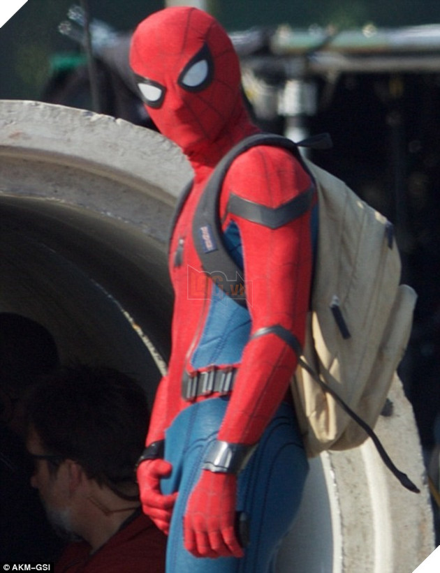 Lộ diện những hình ảnh đầu tiên về Nhện nhọ tại trường quay Spider-man: Homecoming