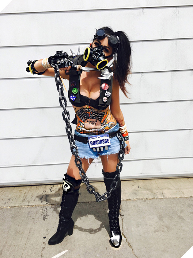 Roadhog được nữ streamer xinh đẹp cosplay thành thánh nữ 4