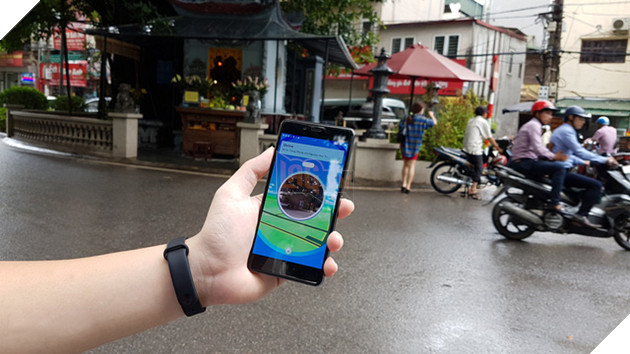 SỐC - Game thủ Trung Quốc sẽ nhìn người Việt Nam chơi Pokemon GO