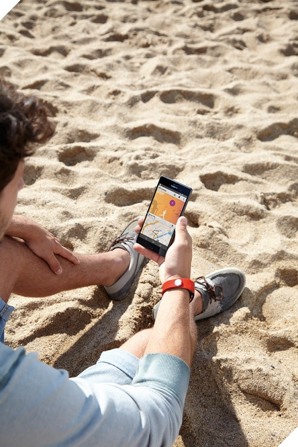 Smartband Talk: Vong tay dien tu ho tro van dong hinh anh 2