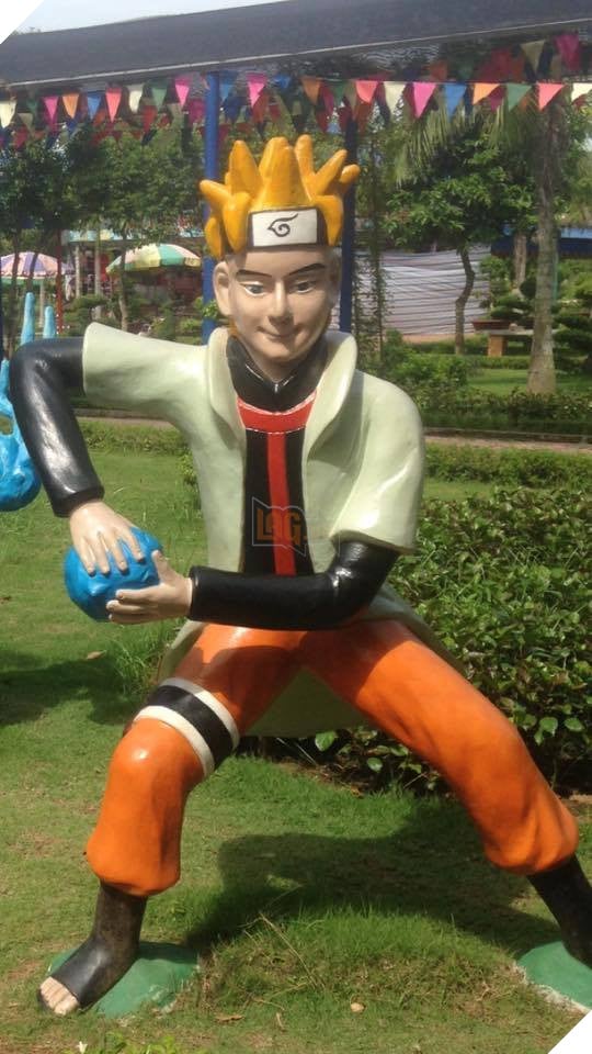 
Tạo hình hài hước của Naruto...
