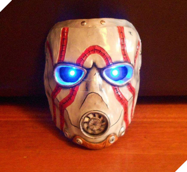 30 món vũ khí và vật dụng trong game được chế tác ngoài đời đẹp nhất