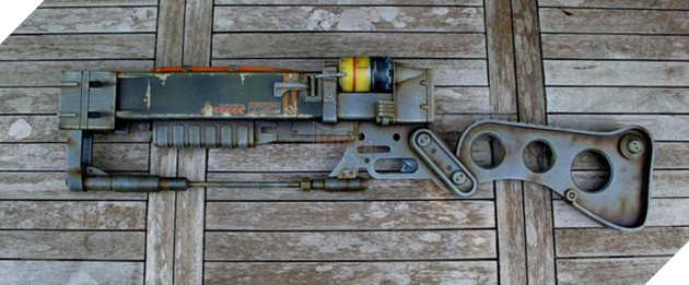 30 món vũ khí và vật dụng trong game được chế tác ngoài đời đẹp nhất