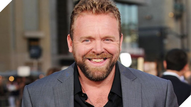 Đạo diễn Bad Boys 3 tham gia viết kịch bản cho phim Uncharted