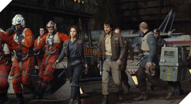 Đạo diễn The Bourne Legacy tiếp tục hỗ trợ Star Wars Rogue One 2