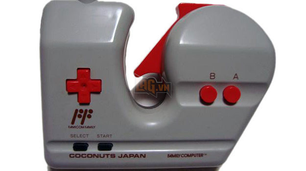 11 tay cầm điều khiển "quái dị" nhất trong lịch sử video game