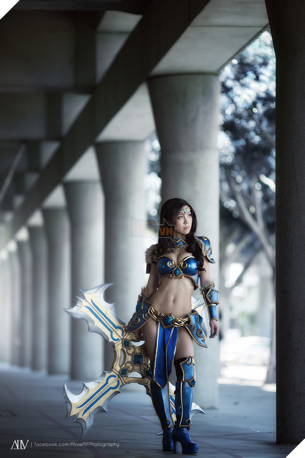 Liên Minh Huyền Thoại: Ngắm bộ ảnh cosplay Sivir Công Chúa Chiến Binh cực kỳ nóng bỏng