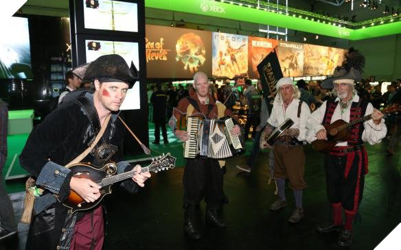 Chiêm ngưỡng những màn cosplay và figure ấn tượng tại Gamescom 2016