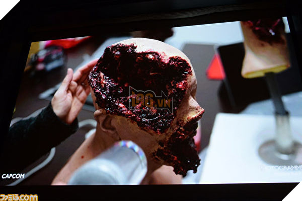 Resident Evil 7 gây sốc khi sử dụng mô hình làm từ thịt sống