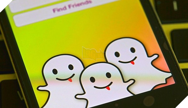 Snapchat đặt mục tiêu doanh thu siêu khủng năm 2016. 