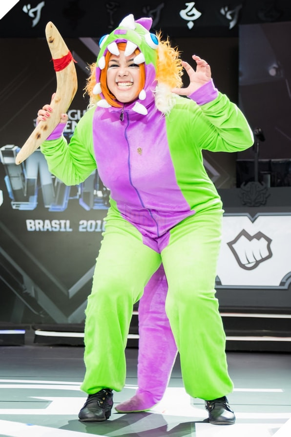 IWCQ 2016: 'Cười bể bụng' với các thánh cosplay tại Brazil 8
