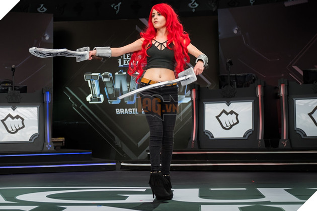 IWCQ 2016: 'Cười bể bụng' với các thánh cosplay tại Brazil 10