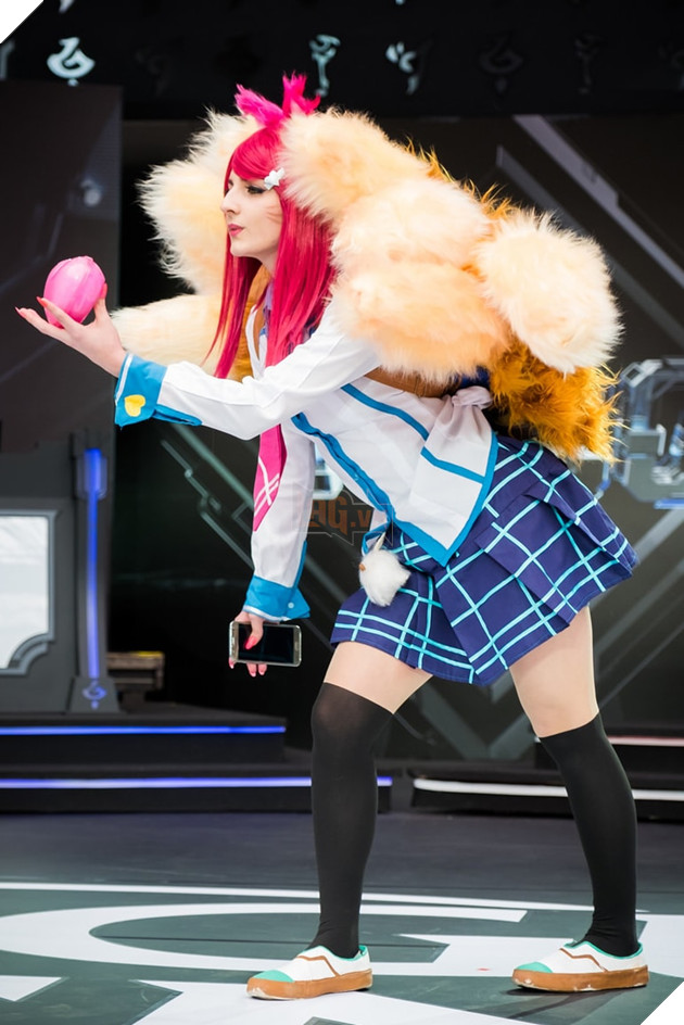 IWCQ 2016: 'Cười bể bụng' với các thánh cosplay tại Brazil 17