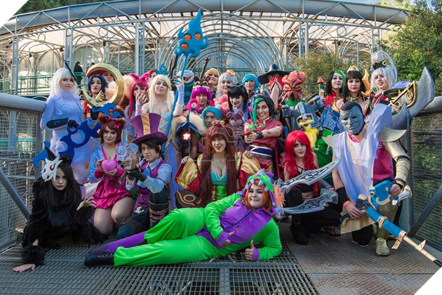 IWCQ 2016: 'Cười bể bụng' với các thánh cosplay tại Brazil 18