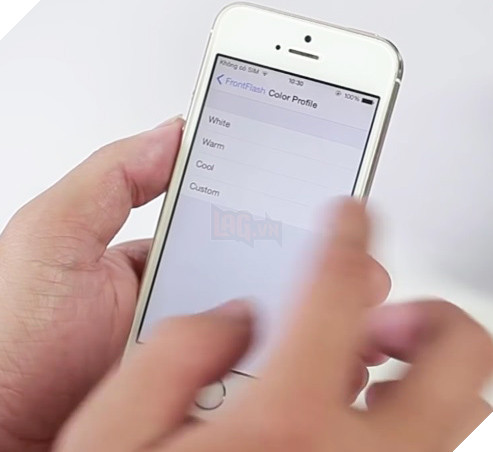 Hướng dẫn chụp selfie trên iPhone cũ với flash màn hình 6S.  3