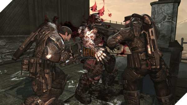 Gears of War 1 từng có thể chọn giới tính cho người chơi cùng 2