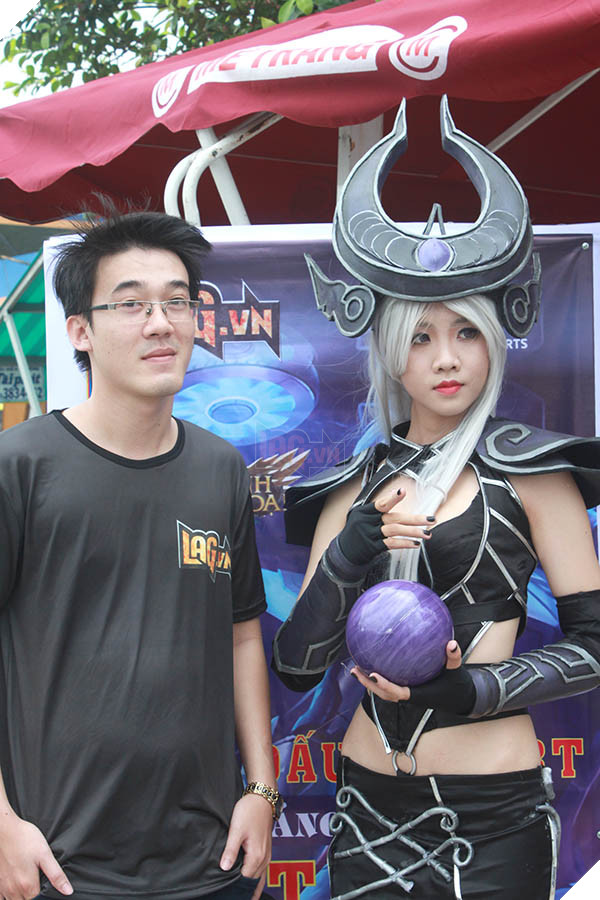 Giải đấu Liên Minh Huyền Thoại Luna Net Quý III Ngày 2 - Syndra xuất hiện 5