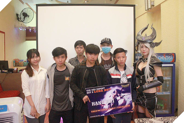 Kết quả giải đấu Liên Minh Huyền Thoại Luna Net Quý III 8