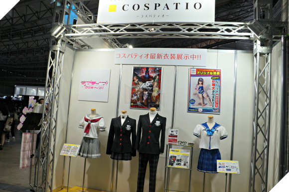 Hoa mắt với đủ mọi loại hàng hóa được bày bán ở Tokyo Game Show 2016