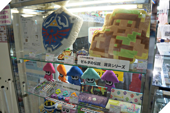 Hoa mắt với đủ mọi loại hàng hóa được bày bán ở Tokyo Game Show 2016