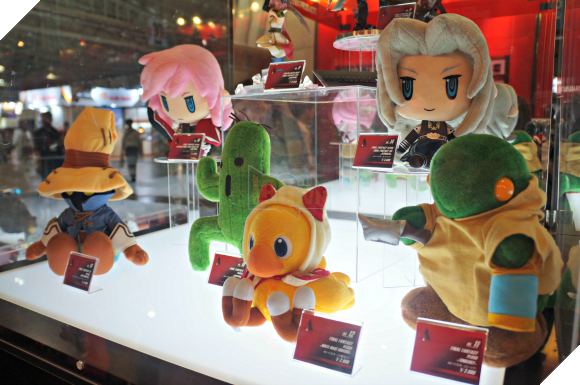 Hoa mắt với đủ mọi loại hàng hóa được bày bán ở Tokyo Game Show 2016