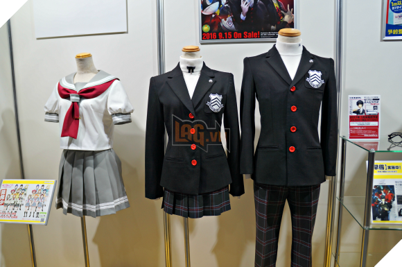 Hoa mắt với đủ mọi loại hàng hóa được bày bán ở Tokyo Game Show 2016