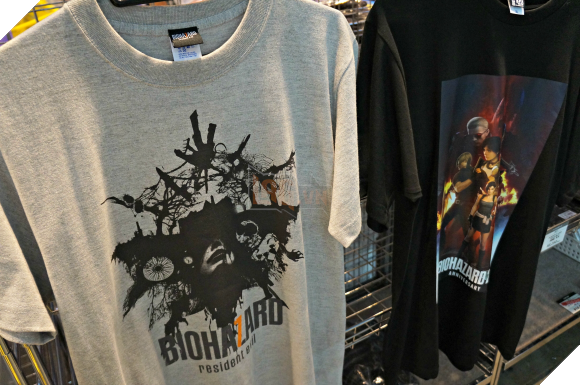 Hoa mắt với đủ mọi loại hàng hóa được bày bán ở Tokyo Game Show 2016