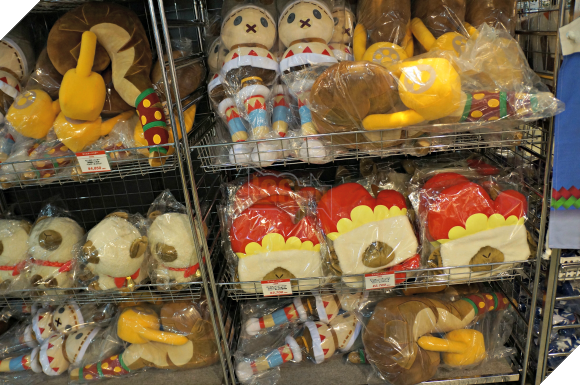 Hoa mắt với đủ mọi loại hàng hóa được bày bán ở Tokyo Game Show 2016