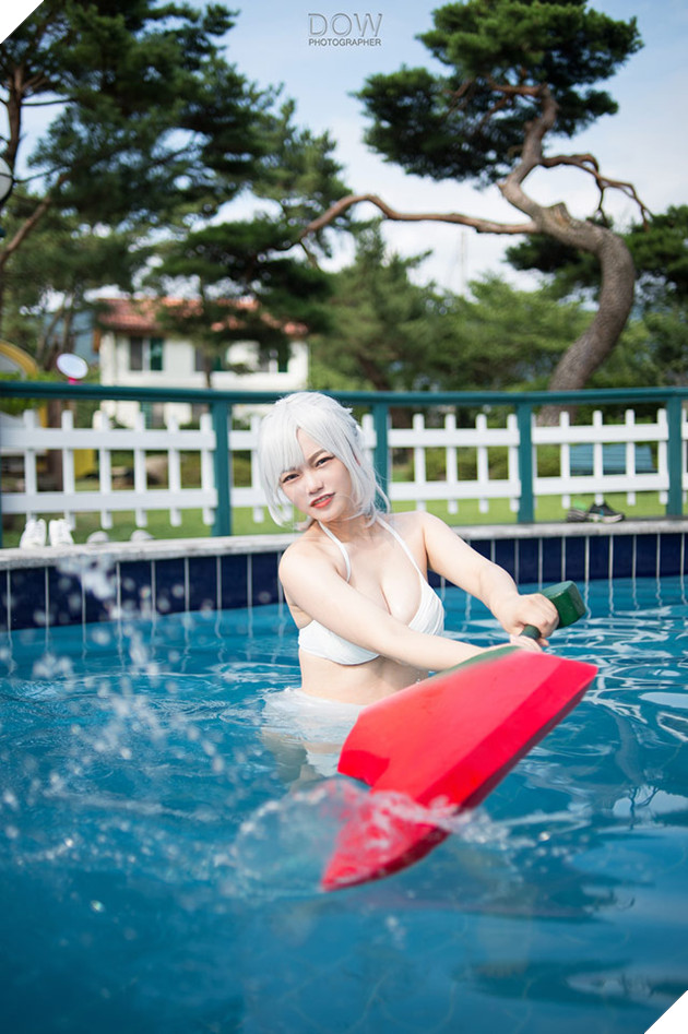 Đốt mắt với bộ ảnh cosplay Tiệc Bể Bơi của các nữ tướng Liên Minh Huyền Thoại