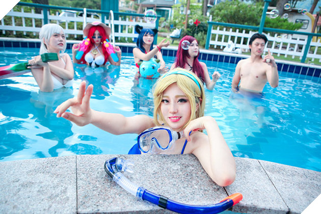 Đốt mắt với bộ ảnh cosplay Tiệc Bể Bơi của các nữ tướng Liên Minh Huyền Thoại
