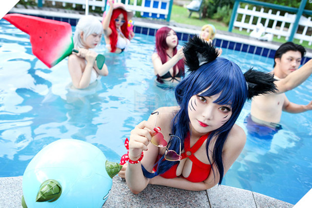 Đốt mắt với bộ ảnh cosplay Tiệc Bể Bơi của các nữ tướng Liên Minh Huyền Thoại