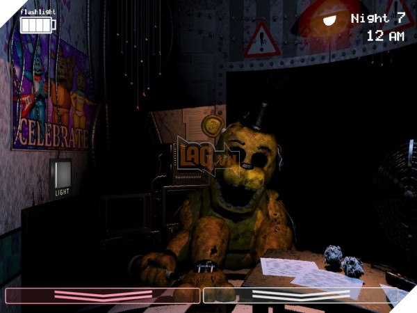 Kết quả hình ảnh cho Five Nights at Freddy's 2016 nhà ma