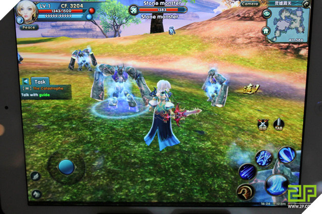 Thế Giới Hoàn Mỹ Mobile hàng "chính hãng" bất ngờ xuất hiện