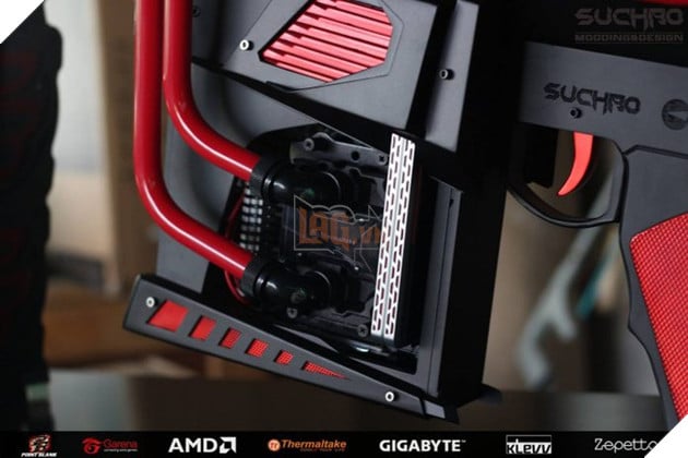 Ngất ngây với bộ case máy tính được mod thành hình súng ba-zét cực đẹp 3