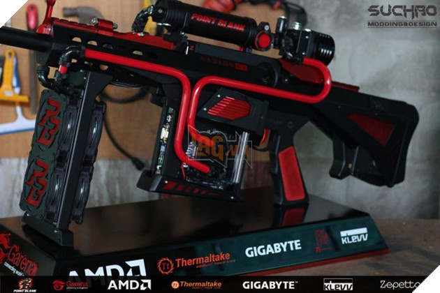 Ngất ngây với bộ case máy tính được mod thành hình súng ba-zét cực đẹp 15