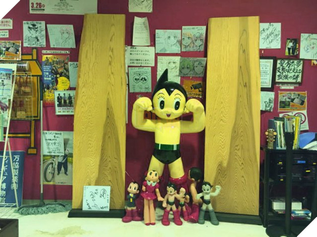 Bái phục vị CEO giàu có, bỏ ra hơn 20 năm sưu tập 30,000 món đồ anime/phim