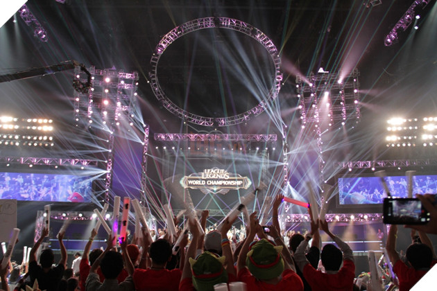 Riot Games nâng tiền thưởng CKTG