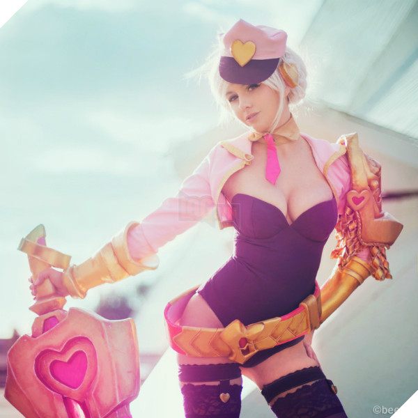 nu-tuong-lmht-mang-ve-dep-thien-than-6