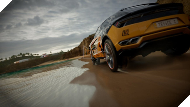 
Bạn có thể mời những Drivatar này vào đội đua của mình và ngược lại
