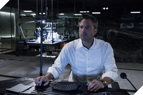 Ben Affleck phản hồi về những đánh giá nhịp điệu phim quá “nghiêm túc” của Batman v Superman
