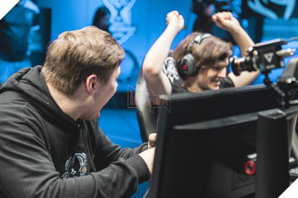 anx-kira-pvpstejos-worlds-2016