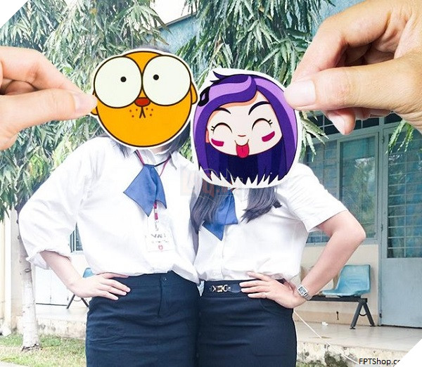 Các bạn học sinh cũng khoe hình ảnh Stickerface