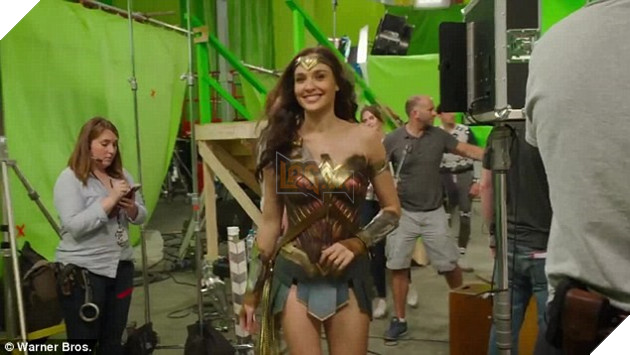 Hậu trường những cảnh hoành tráng trong siêu phẩm mới nhà DC 2