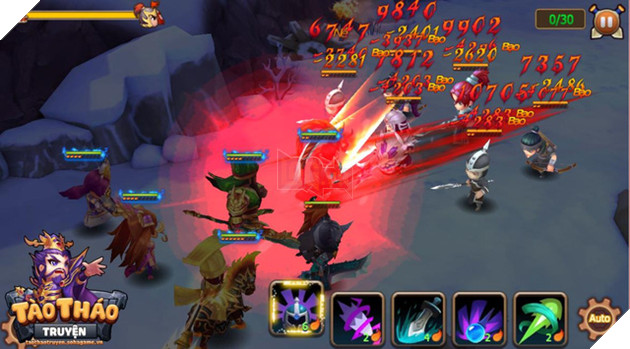 Hiệu ứng chiến đấu hoàng tráng và màn hình xoay 180 độ giúp Tào Tháo Truyện Mobile thể hiện không khí chiến đấu rất phấn khích