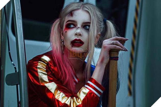 Giật mình với cosplay cô nàng Harley Quinn giống y hệt như trong phim