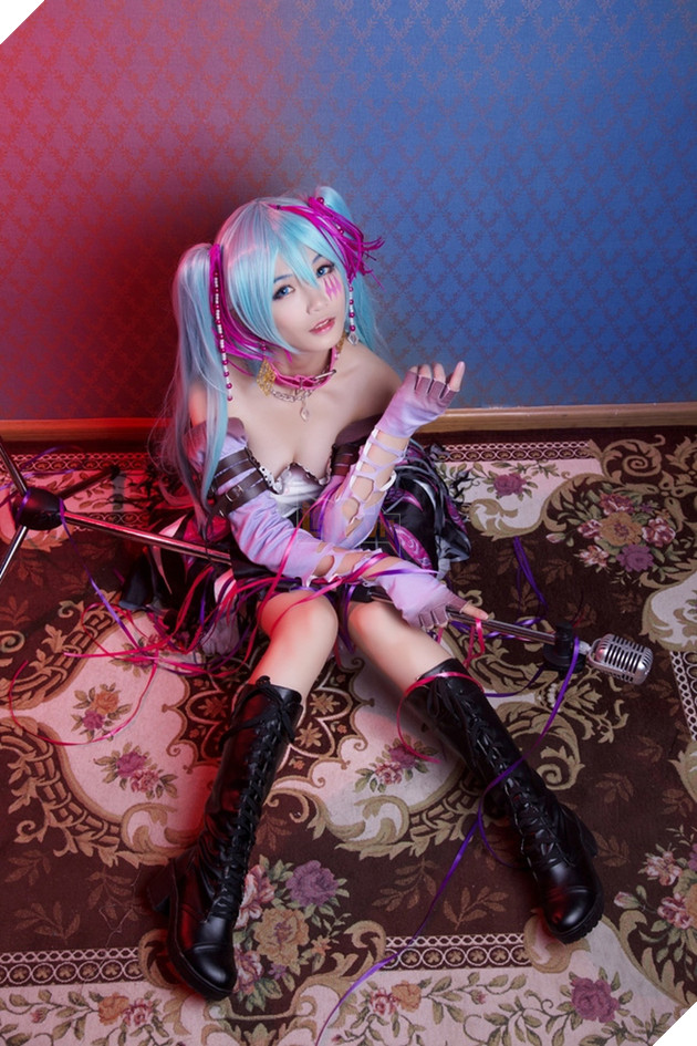 Cosplay Hatsune Miku cực dễ thương dành cho fan hâm mộ