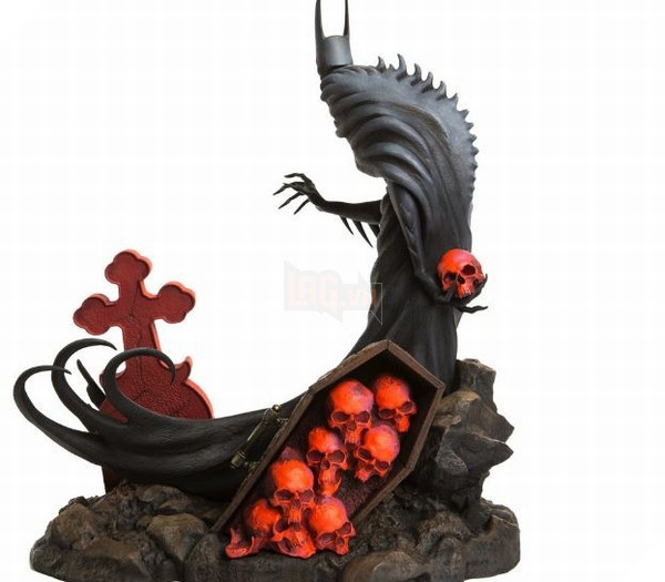 Đón Halloween với tượng Batman phong cách ... Ma cà rồng 2