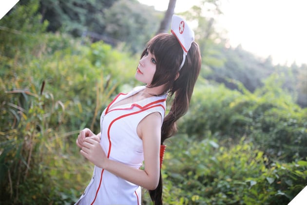 Chiêm ngưỡng bộ ảnh cosplay tuyệt đẹp về 2 cô nàng Akali và Ashe